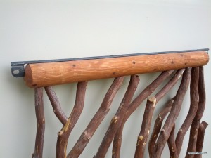 Log Railing Metal Bracket