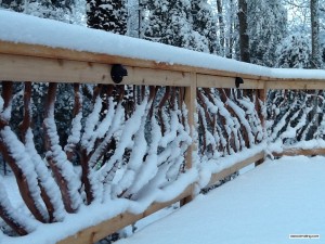 snow-deck-railing