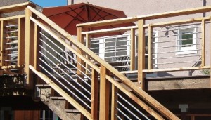 Wood Frame Horiz Metal Pipe Railing